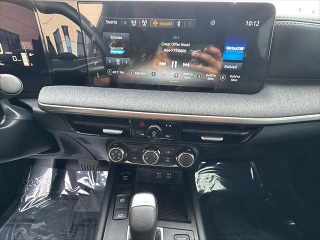 2025 Nissan Kicks SV FWD