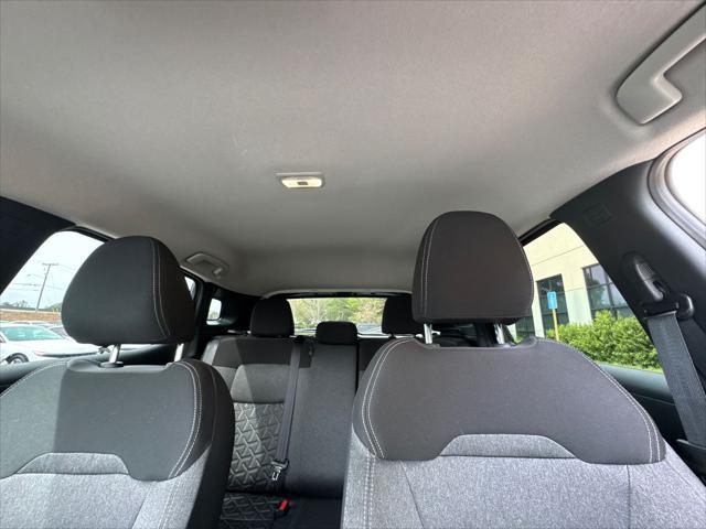 2025 Nissan Kicks SV FWD