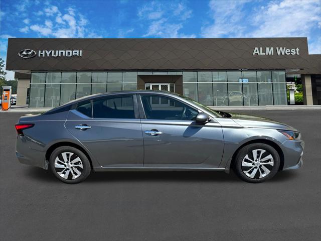 2022 Nissan Altima S FWD