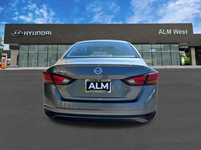 2022 Nissan Altima S FWD