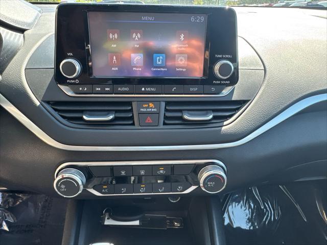 2022 Nissan Altima S FWD