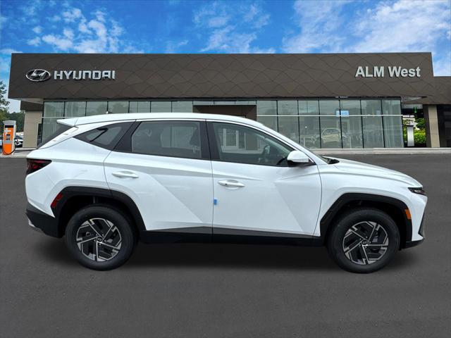 2026 Hyundai Tucson Hybrid Blue SE