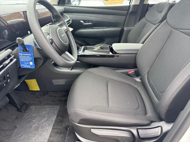 2026 Hyundai Tucson Hybrid Blue SE