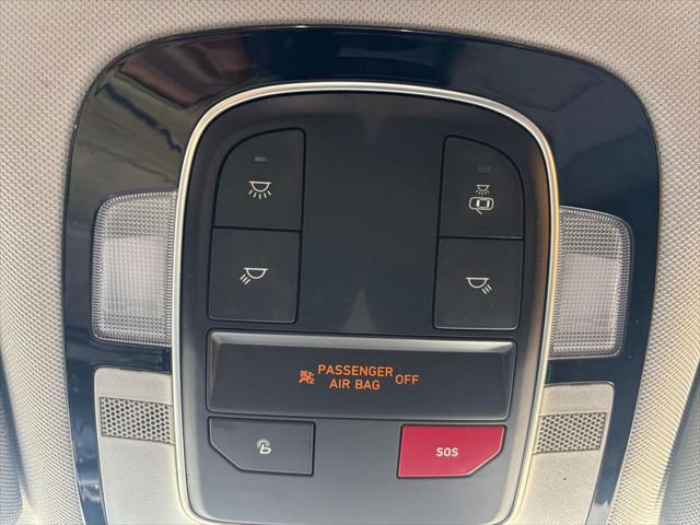 2022 Hyundai Santa Fe Hybrid Blue