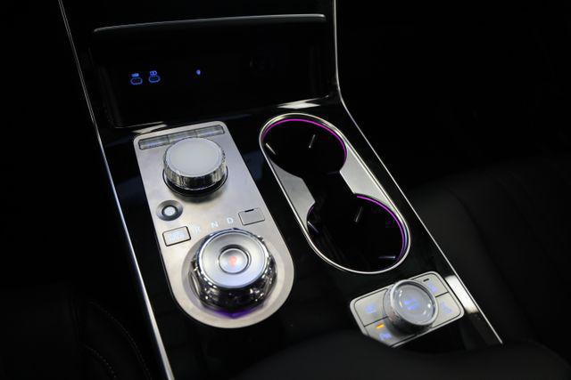 2025 Genesis GV80 2.5T Standard AWD