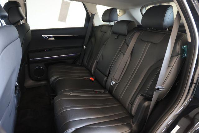 2025 Genesis GV80 2.5T Standard AWD