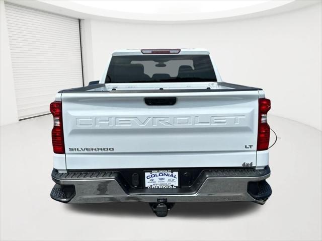 2022 Chevrolet Silverado 1500 4WD Crew Cab Short Bed LT with 2FL