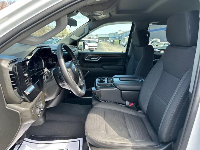 2022 Chevrolet Silverado 1500 4WD Crew Cab Short Bed LT with 2FL