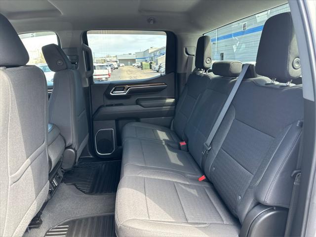 2022 Chevrolet Silverado 1500 4WD Crew Cab Short Bed LT with 2FL