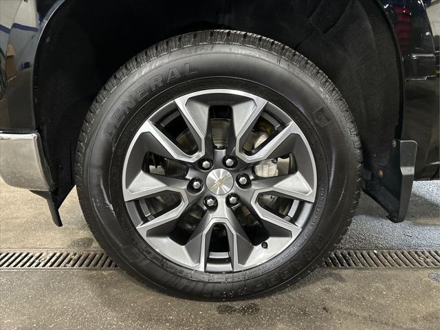 2023 Chevrolet Silverado 1500 4WD Crew Cab Short Bed LT with 2FL