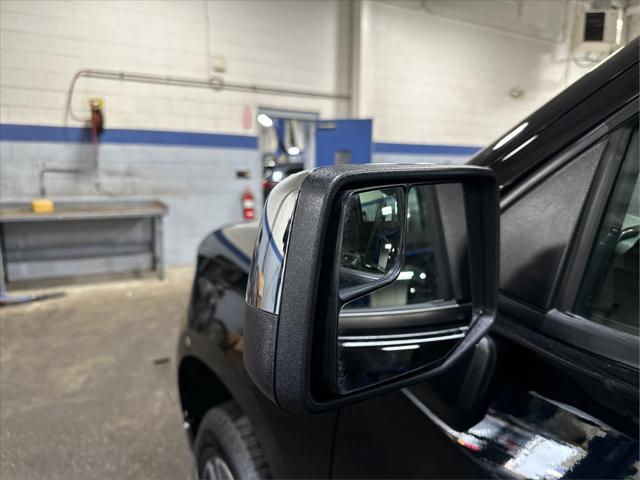 2023 Chevrolet Silverado 1500 4WD Crew Cab Short Bed LT with 2FL