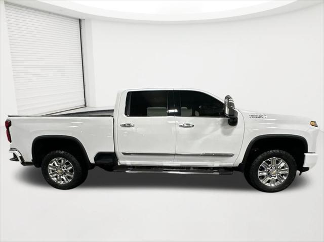 2024 Chevrolet Silverado 3500HD 4WD Crew Cab Standard Bed High Country