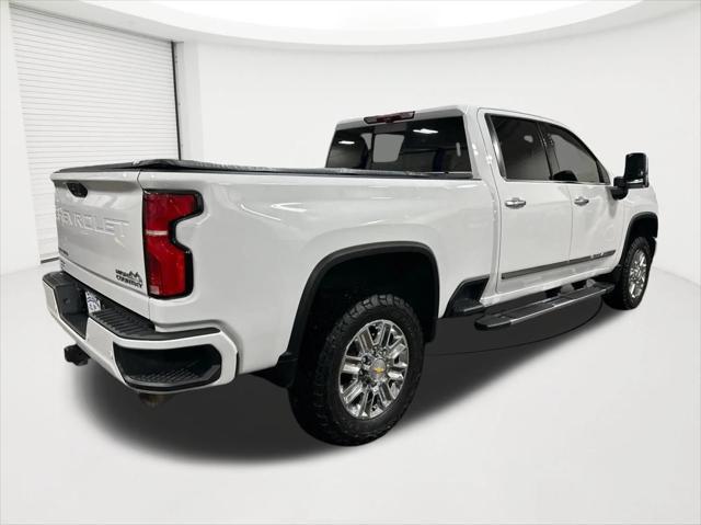 2024 Chevrolet Silverado 3500HD 4WD Crew Cab Standard Bed High Country