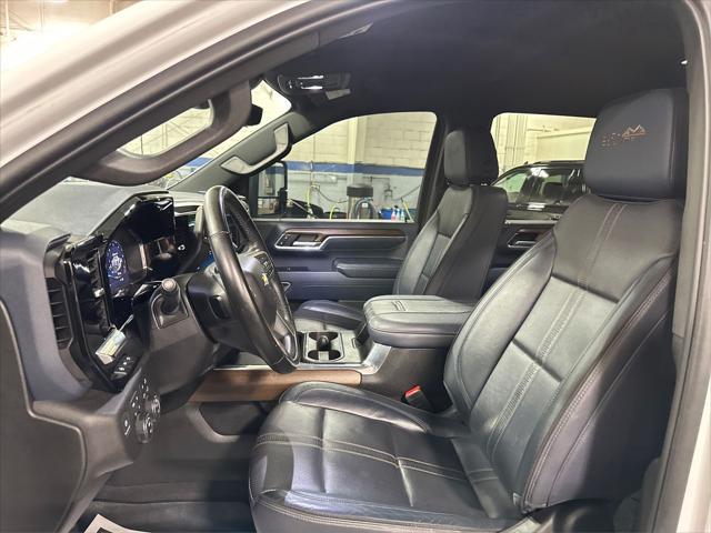 2024 Chevrolet Silverado 3500HD 4WD Crew Cab Standard Bed High Country