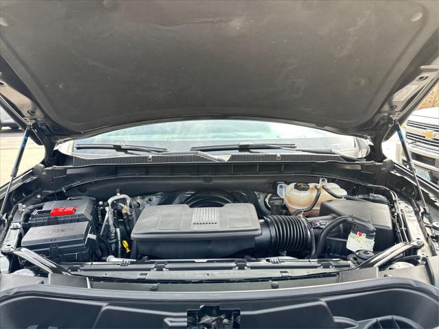 2024 Chevrolet Suburban 4WD Premier