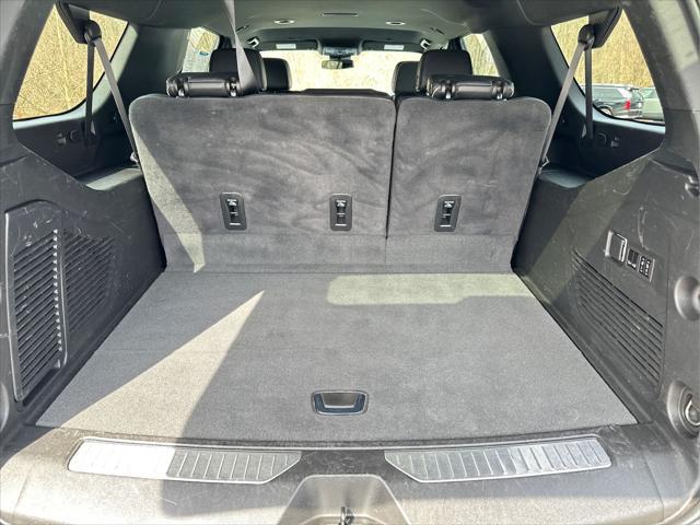 2024 Chevrolet Suburban 4WD Premier