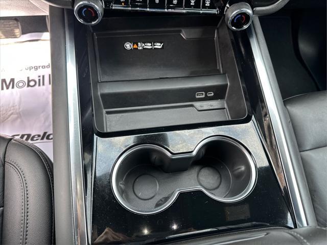 2025 Chevrolet Tahoe 4WD LT
