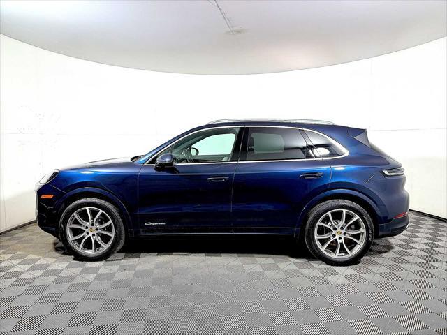 2024 Porsche Cayenne AWD
