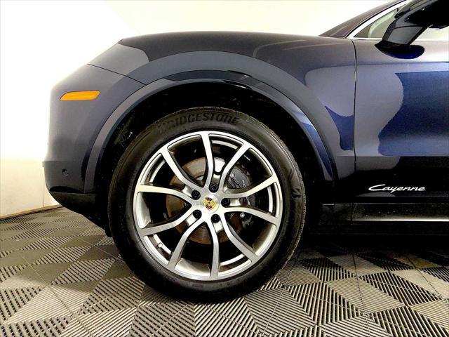 2024 Porsche Cayenne AWD
