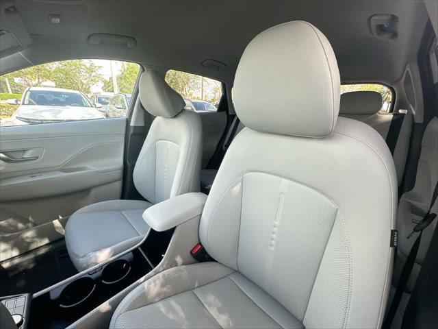 2026 Hyundai Kona SEL Premium