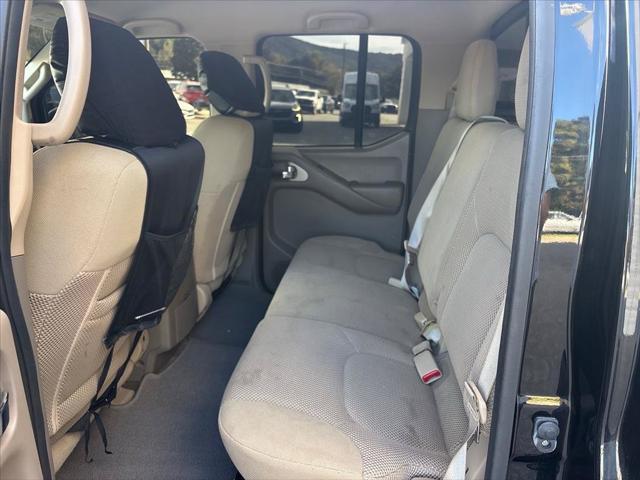 2016 Nissan Frontier SV