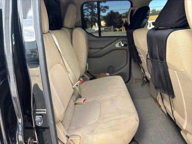2016 Nissan Frontier SV