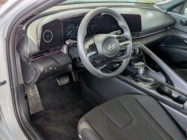 2025 Hyundai Elantra Hybrid SEL Sport