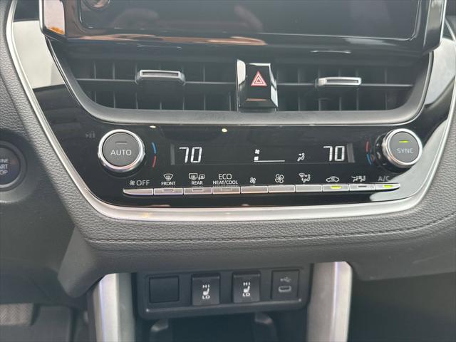2024 Toyota Corolla Cross XLE