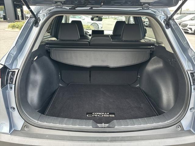 2024 Toyota Corolla Cross XLE