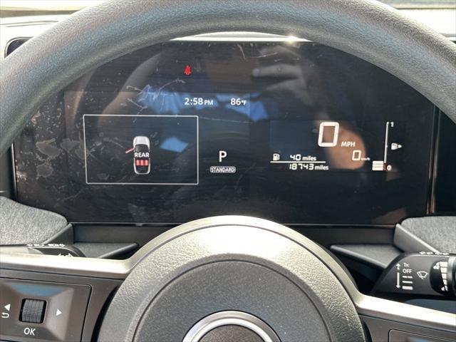 2025 Nissan Kicks SV FWD