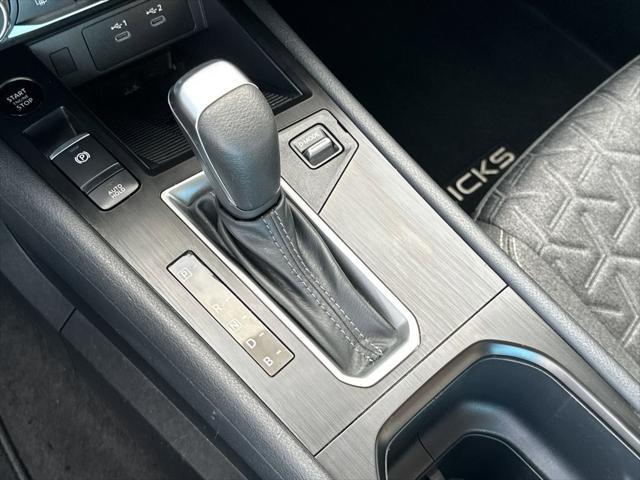 2025 Nissan Kicks SV FWD
