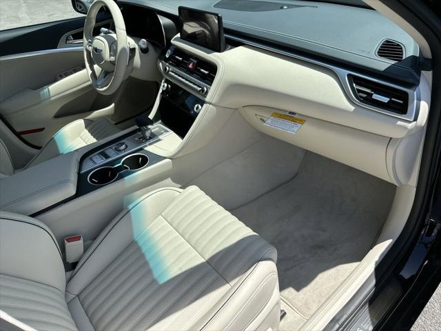 2026 Genesis G70 2.5T RWD Prestige