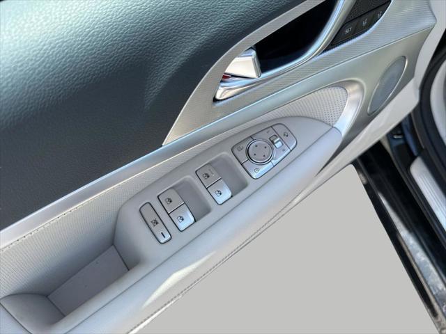 2026 Genesis G70 2.5T RWD Prestige