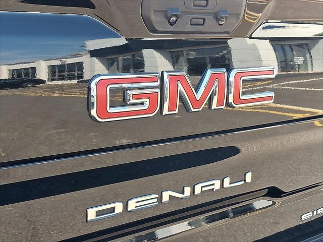 2024 GMC Sierra 1500 4WD Crew Cab Short Box Denali