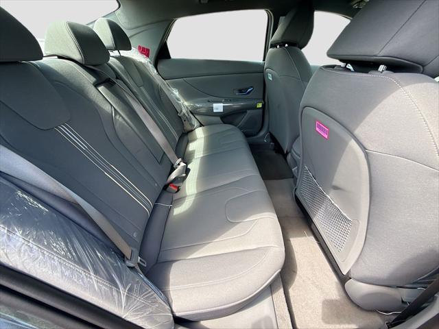 2026 Hyundai Elantra SEL Sport Premium