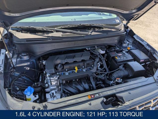 2026 Hyundai Venue SEL w/Two-Tone Roof