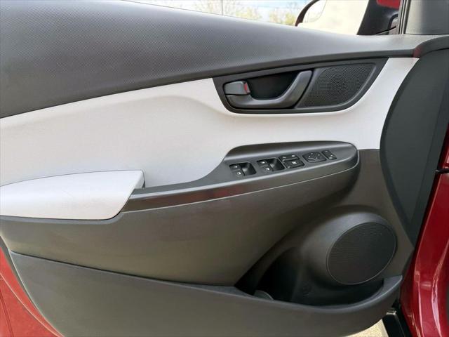 2022 Hyundai Kona SE
