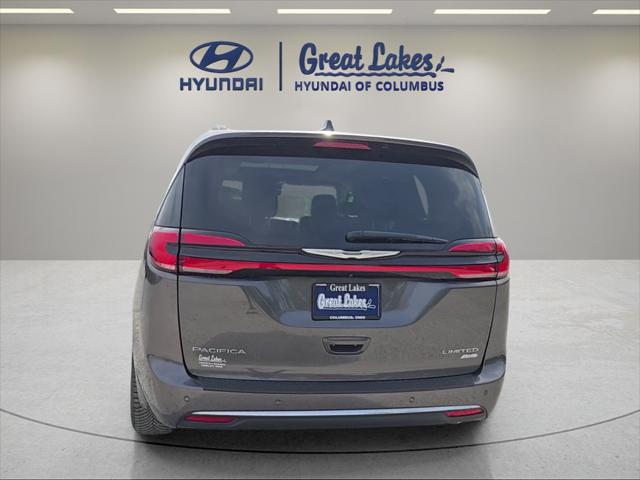 2023 Chrysler Pacifica Limited AWD