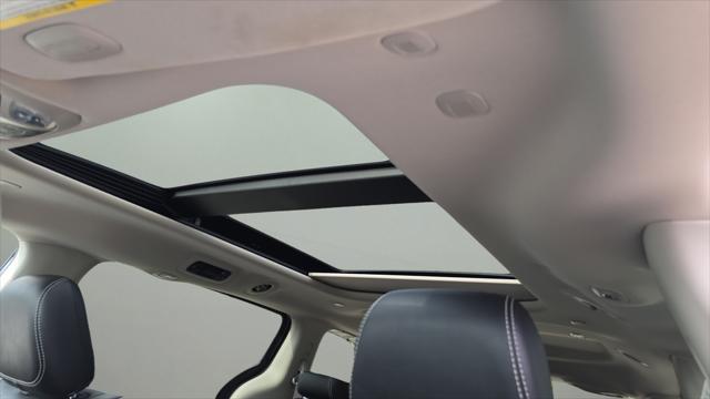 2023 Chrysler Pacifica Limited AWD