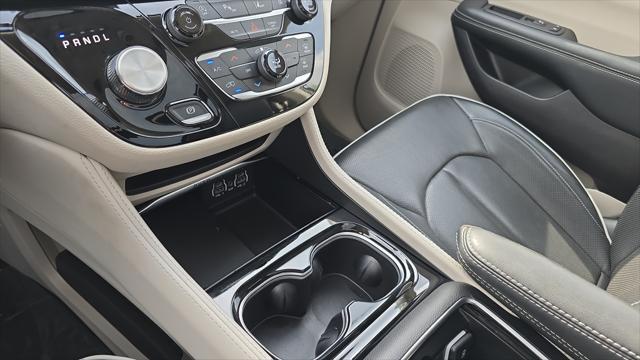2023 Chrysler Pacifica Limited AWD