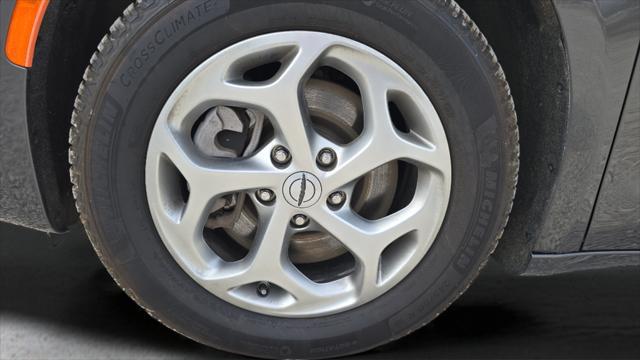 2023 Chrysler Pacifica Limited AWD