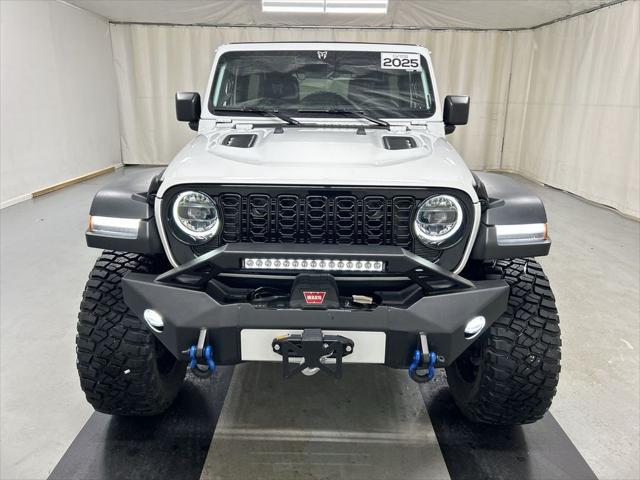 2025 Jeep Wrangler 4-Door Willys 4x4