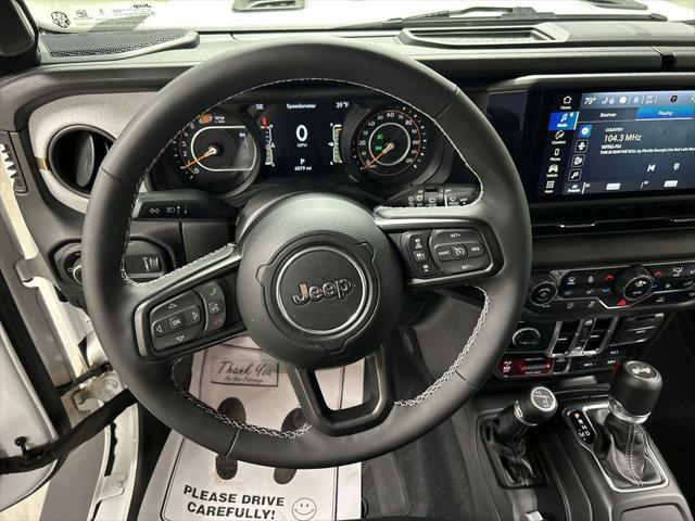 2025 Jeep Wrangler 4-Door Willys 4x4