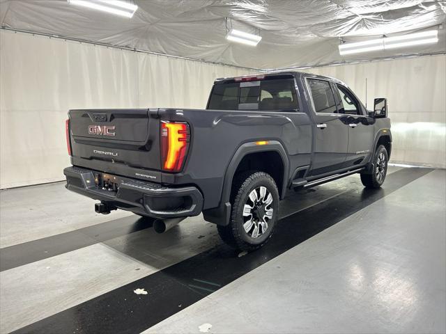 2025 GMC Sierra 2500HD 4WD Crew Cab Standard Bed Denali