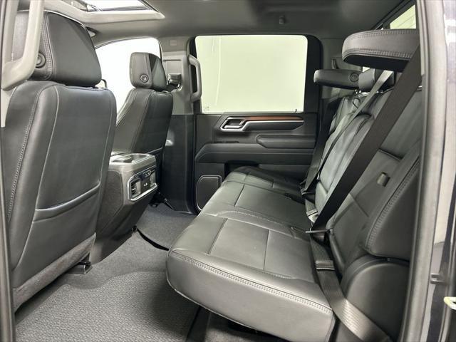 2025 GMC Sierra 2500HD 4WD Crew Cab Standard Bed Denali