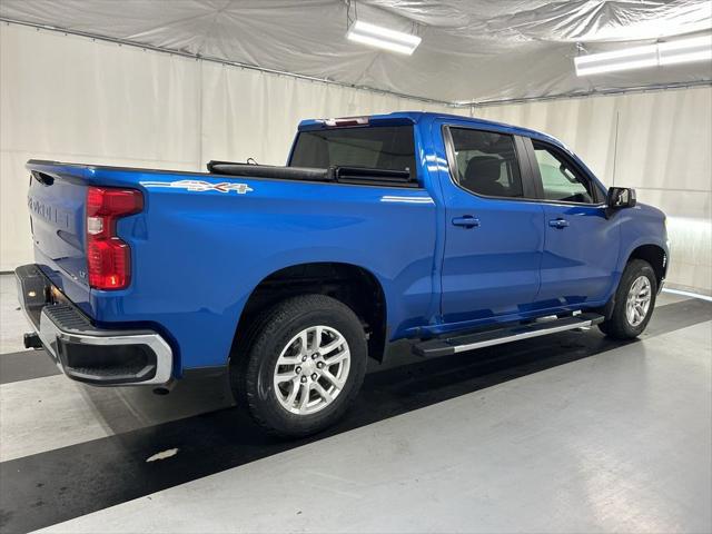 2022 Chevrolet Silverado 1500 4WD Crew Cab Standard Bed LT