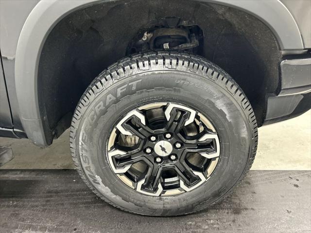 2023 Chevrolet Silverado 1500 4WD Crew Cab Short Bed ZR2