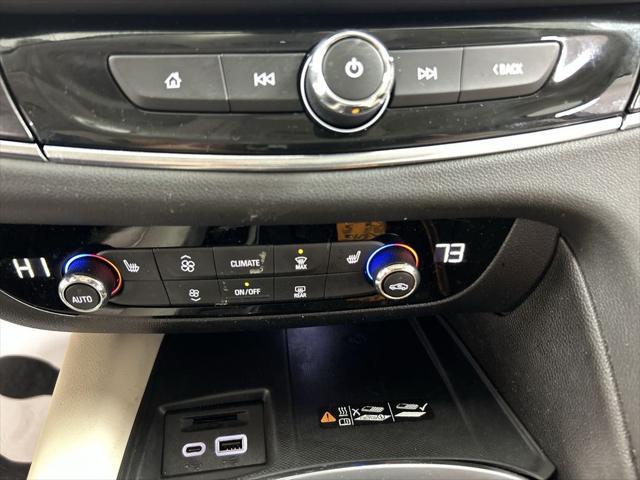 2023 Buick Enclave Essence AWD