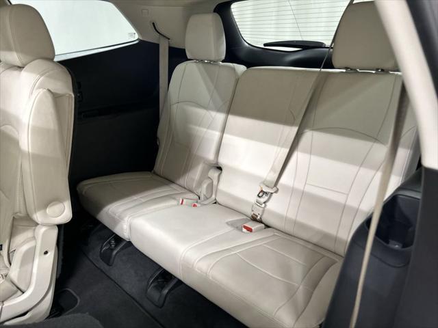2023 Buick Enclave Essence AWD