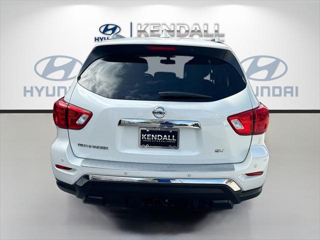 2019 Nissan Pathfinder SV